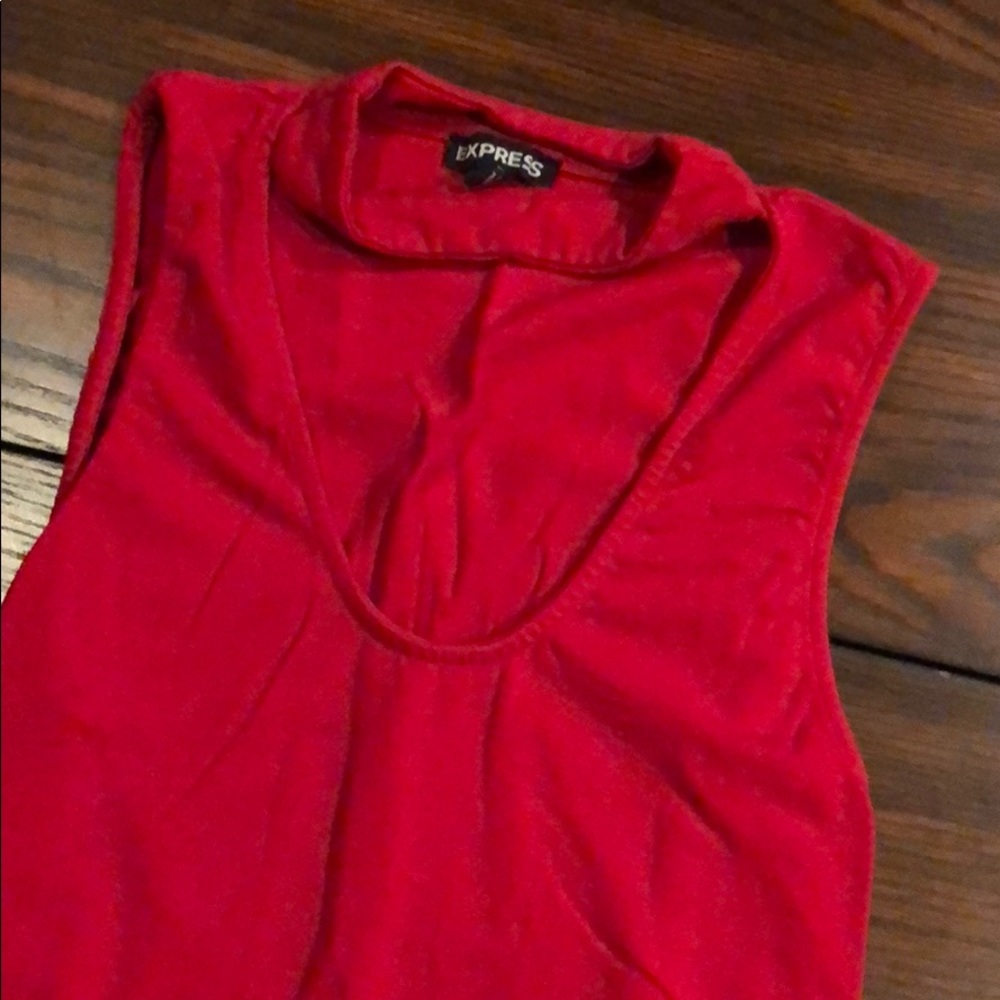 Tank - Picture 2 of 2